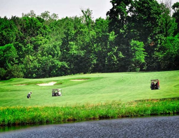 Hole 10 fairway with golfers